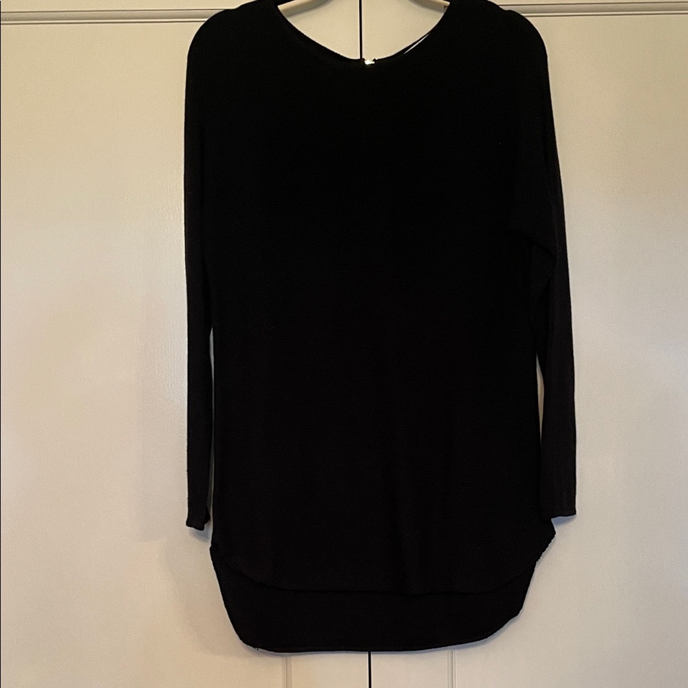 Women's Black Long Sleeve Tunic Top